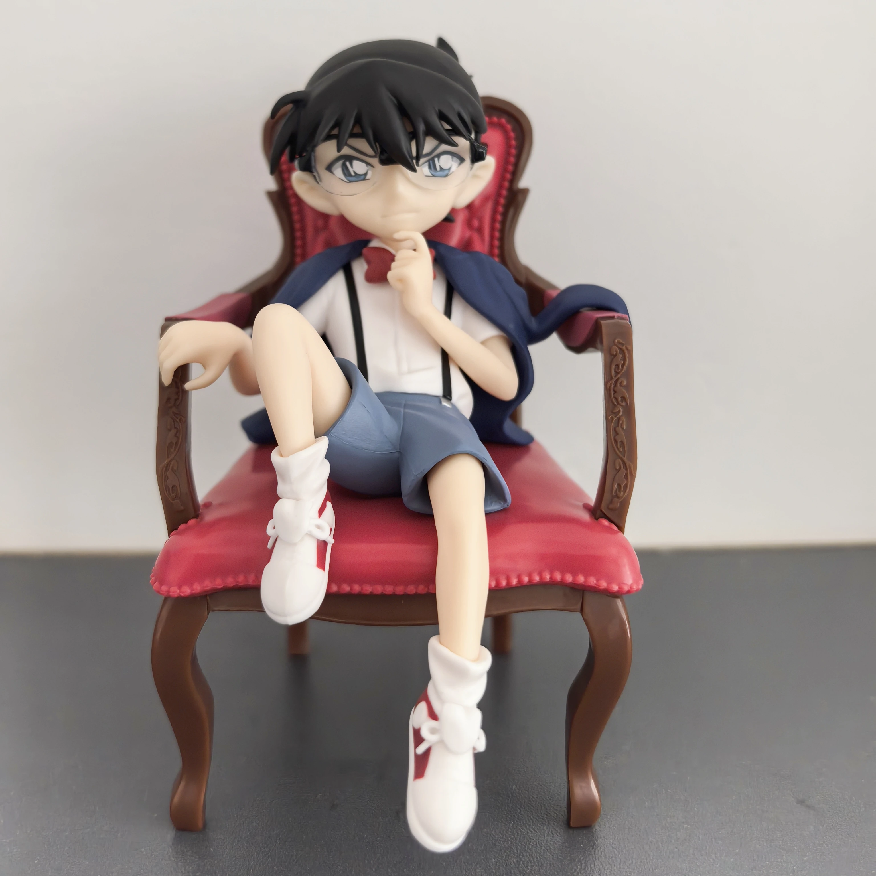 Original Anime Figur 12cm Sega Detektiv Conan Conan Edogawa Stuhl Action figur Modell Spielzeug puppe Ornamente Geschenke