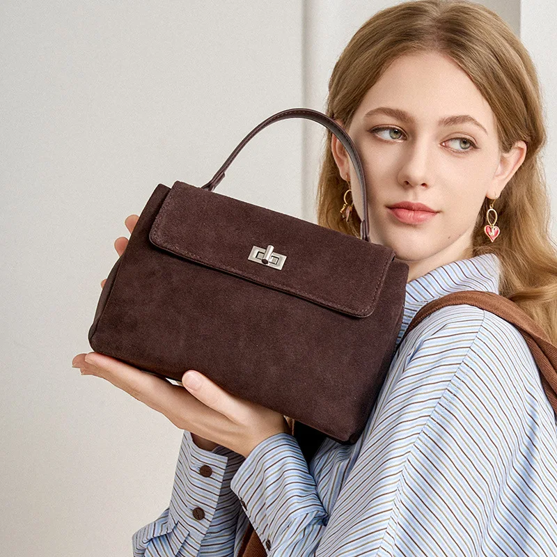 

Fashionable cowhide crossbody bag, a niche new single shoulder genuine leather women's high-end small handbag for office workers