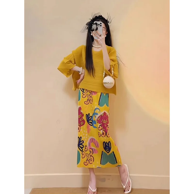 Miyake Spring New 2025 Fashion Plisse Crew Neck Top Women's Suit Folded Skinny Fleshy Flower Pleated Skirt Fashion Folded Skirt