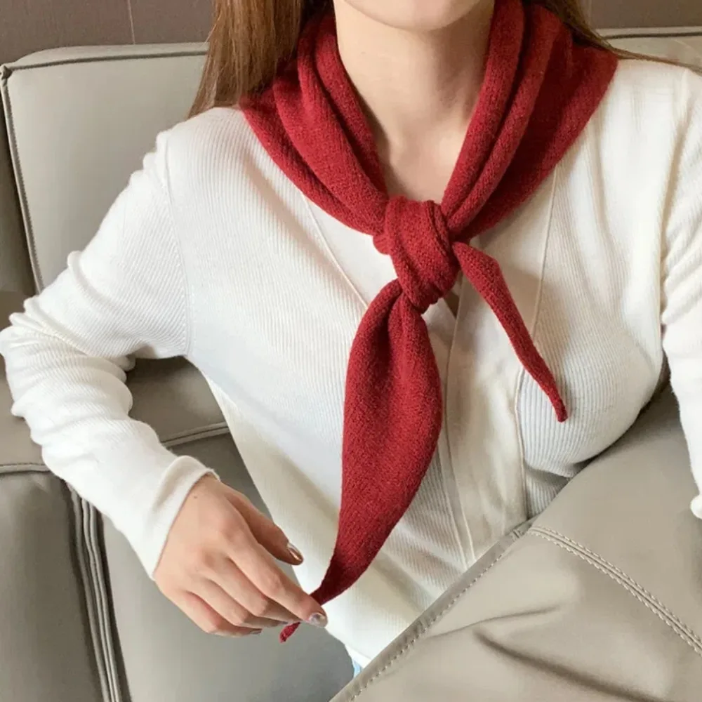 Luxury Korean Style Knitted Triangle Scarf Windproof Thicken Winter Cashmere Scarves Warm Casual Women Cashmere Shawl Outdoor