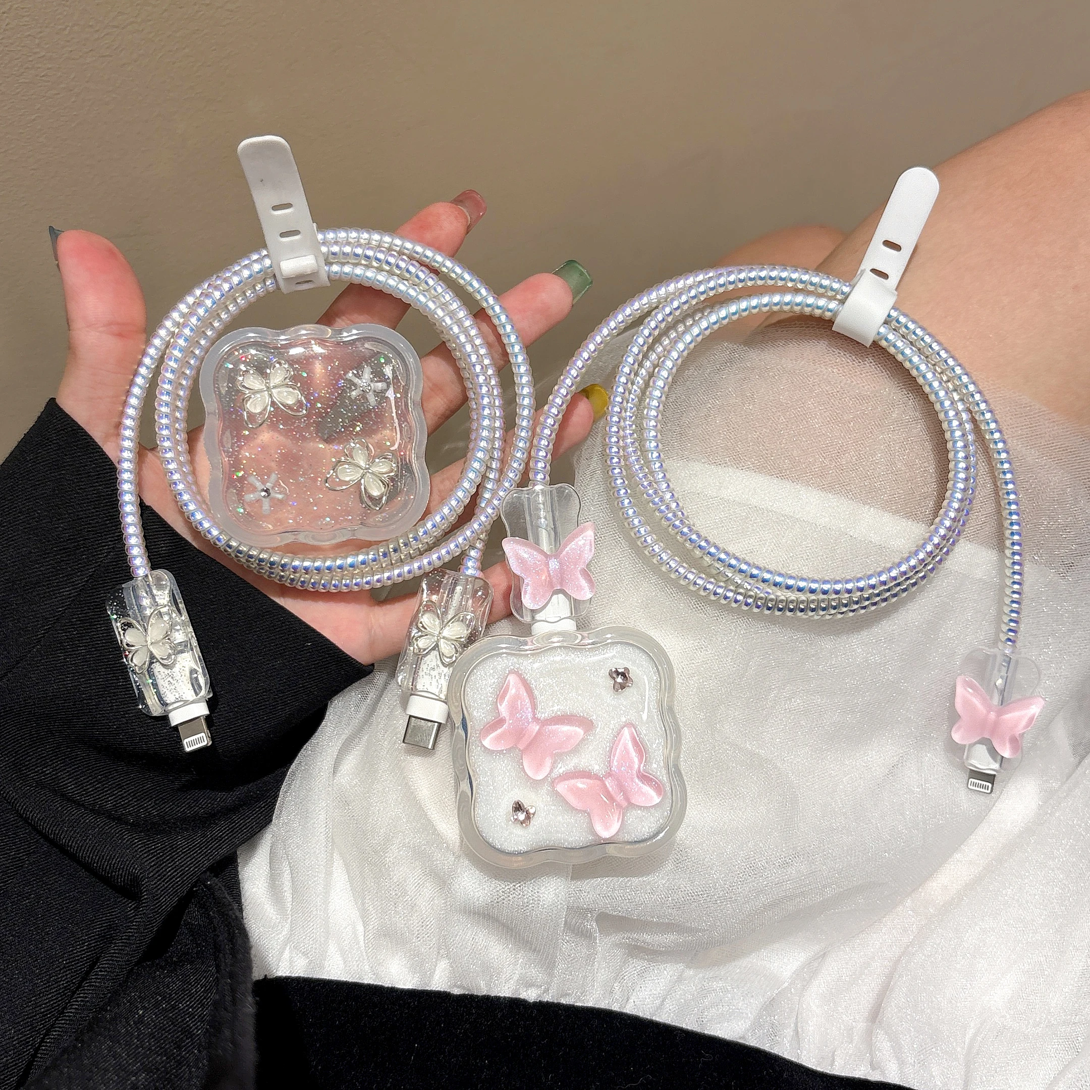 

3D чехол-кабель для зарядного устройства с бабочкой, защитный и намоточный комплект для iPhone 17 Pro Max, 40 Вт, адаптер для быстрого зарядного устройства, чехол для зарядного устройства для телефона