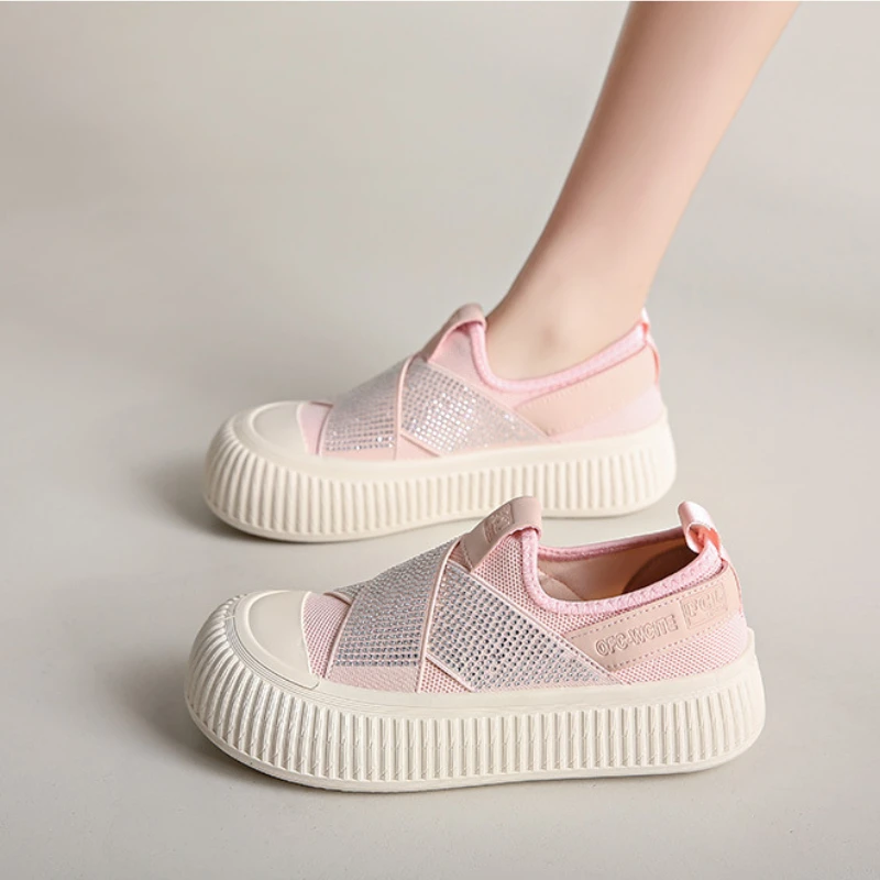 Woman Fashion Platform Shoes New Fashion Casual Slip-on Sneakers Fashion Hollow Breathable Women Lightweight Outdoor Footwear