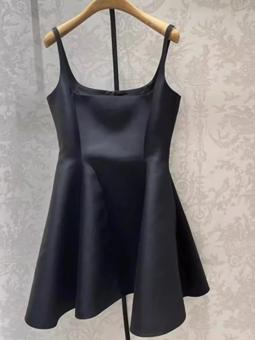 

Летнее платье 2025 года: Сексуальное однотонное платье-футляр для женщин с бретельками, пышной юбкой, U-образным вырезом и А-образным силуэтом. Элегантное женское платье.