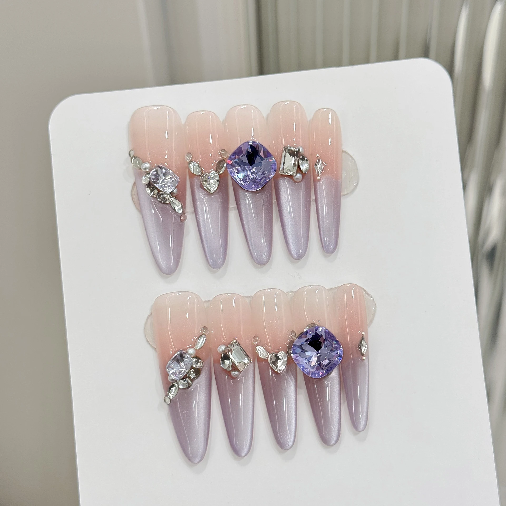 

10pcs/bag Handmade Press On Nails Long Slim Cat Magnetic Blue Pink Purple Detachable False Nail Tips for Party