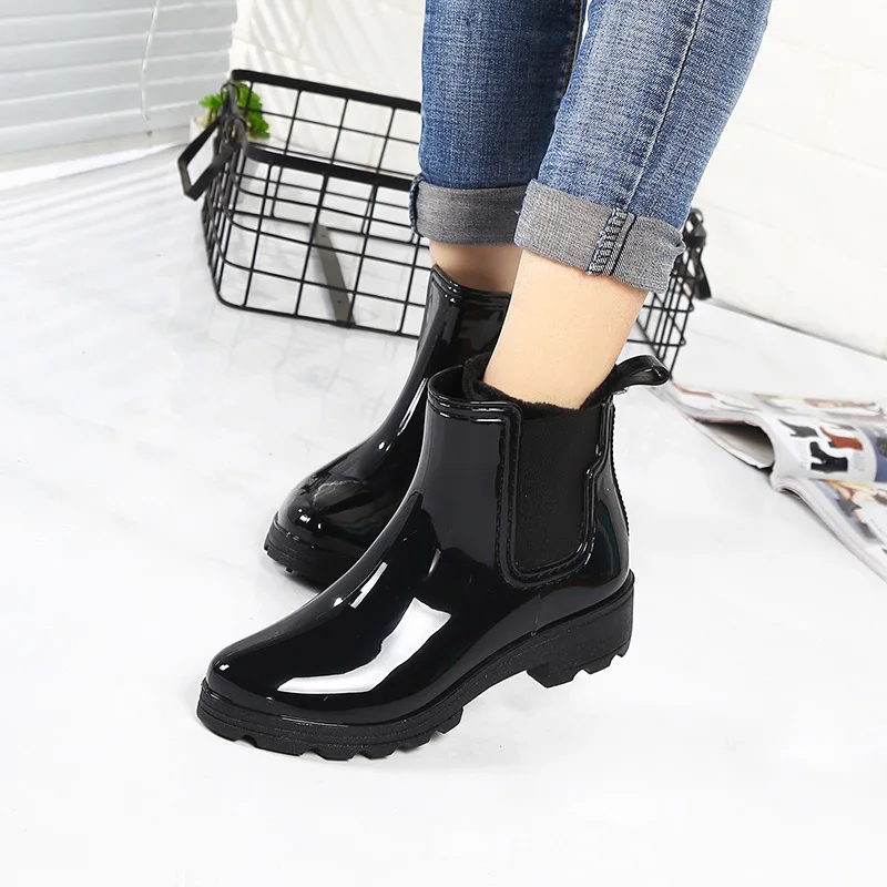 

Fashionable Short Tube Women's Rain Boots Waterproof Non-Slip Casual Korean Style Chelsea Boots Polyester Fibre Flat Heel