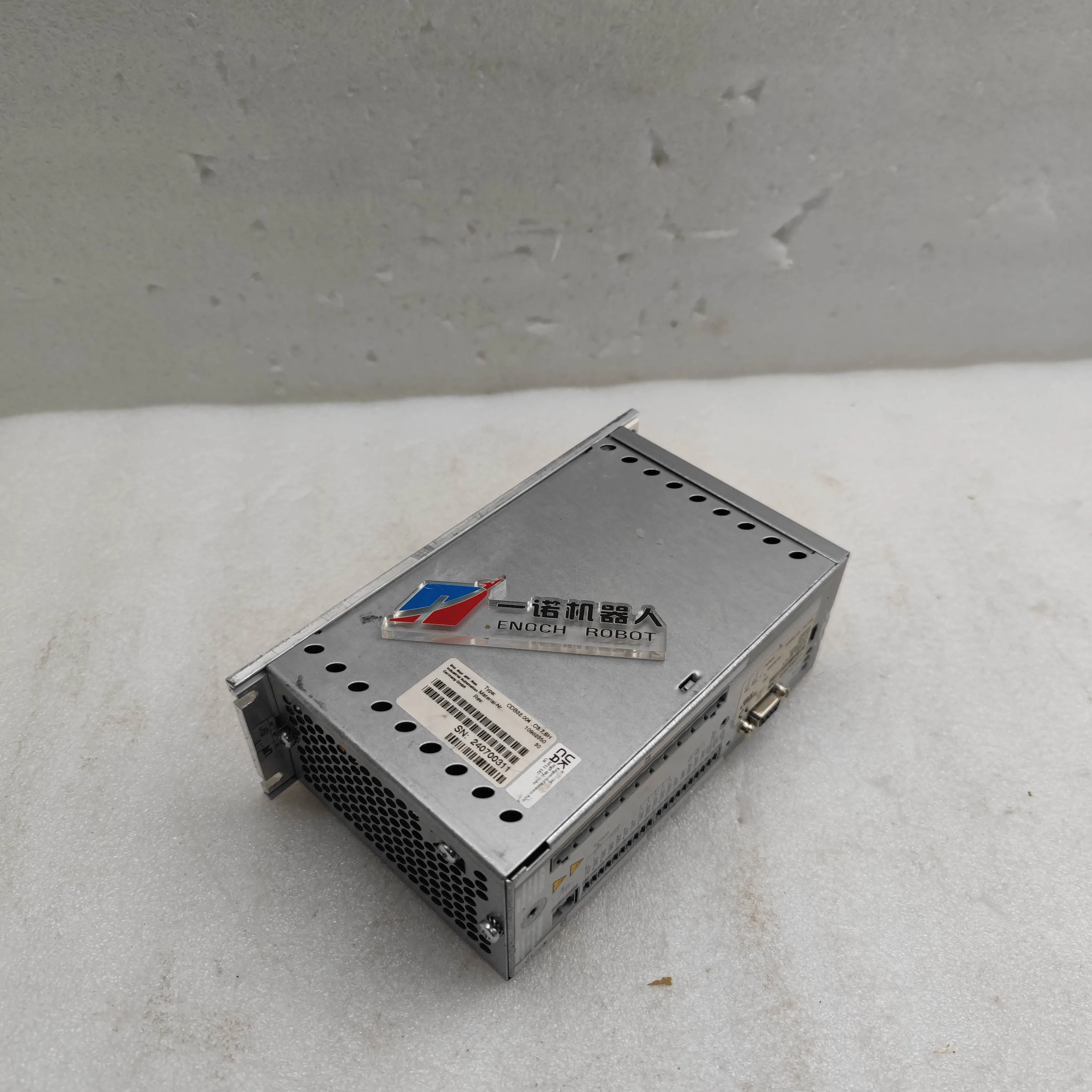 CDB32.004.C3.7.SH Servo Driver CDB34.003,C1.0  CDA34.017.W3.0.BR.B0 3084449 Good Usage Condition in Stock