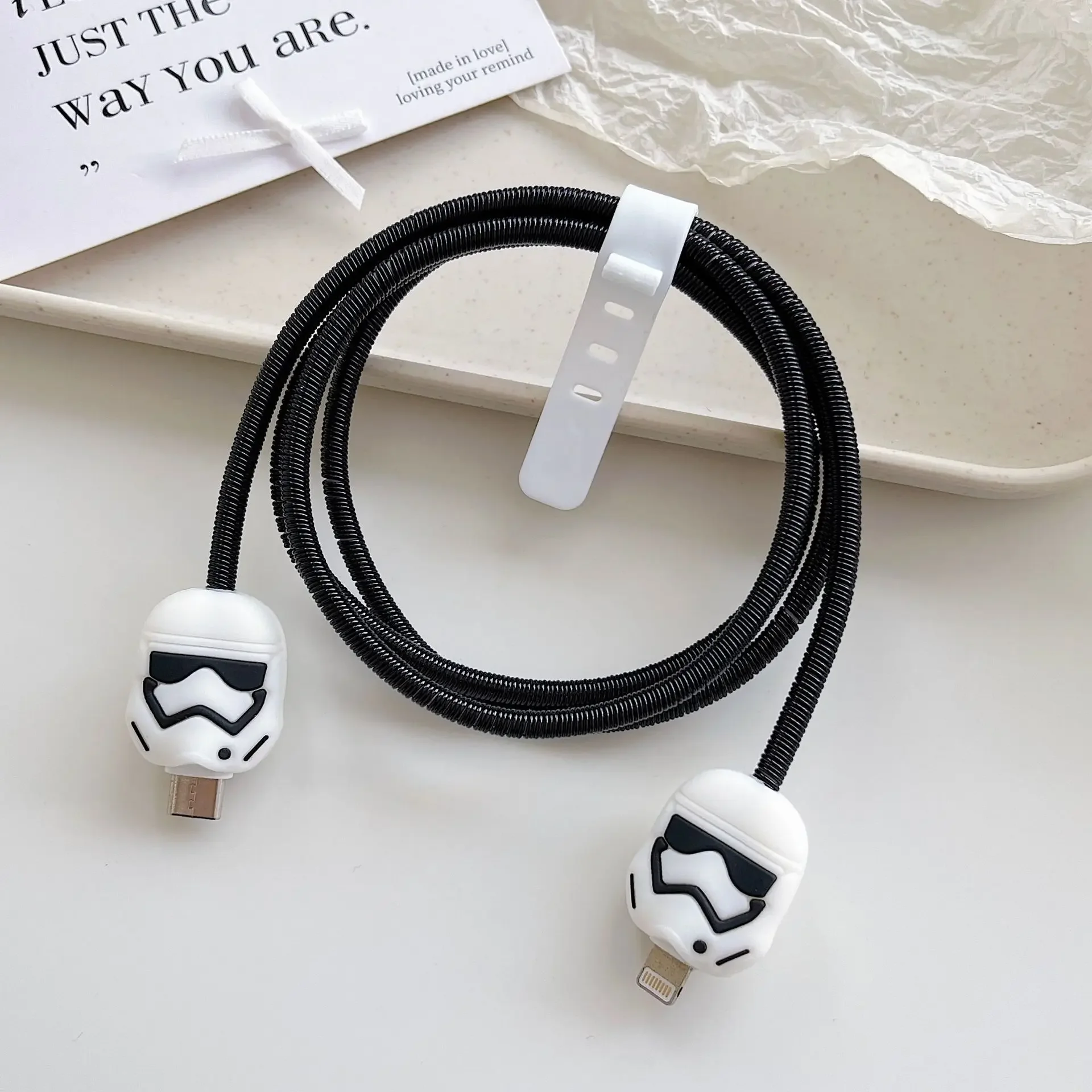 보라색