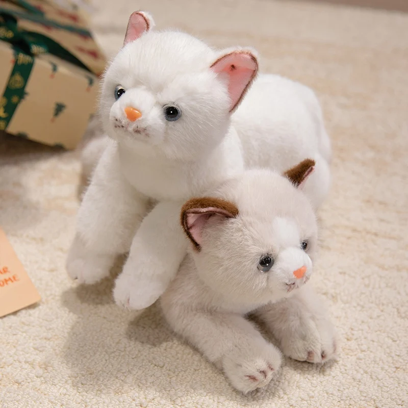 Adorable gatito realista de peluche, posición de tumbado realista, decoración Ideal para el hogar, regalo de cumpleaños