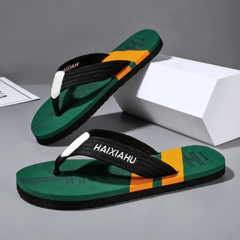 Men Flip Flops Summer Casual Male Sandals Boys Beach Flat Daily Shoes Slides Light Comfortable Cloud Classic Man Flip Flops