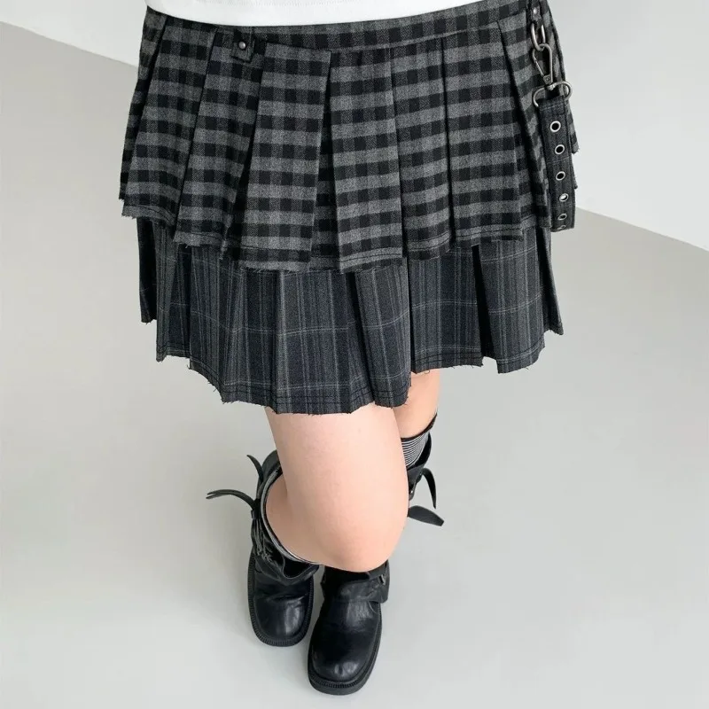 

Корейская винтажная клетчатая плиссированная юбка контрастного цвета, женская зимняя уличная одежда 2025 года, свободная повседневная юбка трапециевидной формы с высокой талией