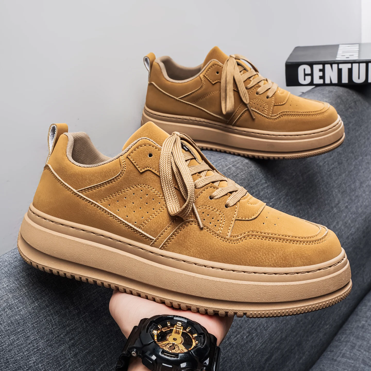 

Vintage Men's Tan Suede Platform Sneakers Retro Casual Shoes Non-Slip Thick Sole Work Style Fashion Sneakers for Men