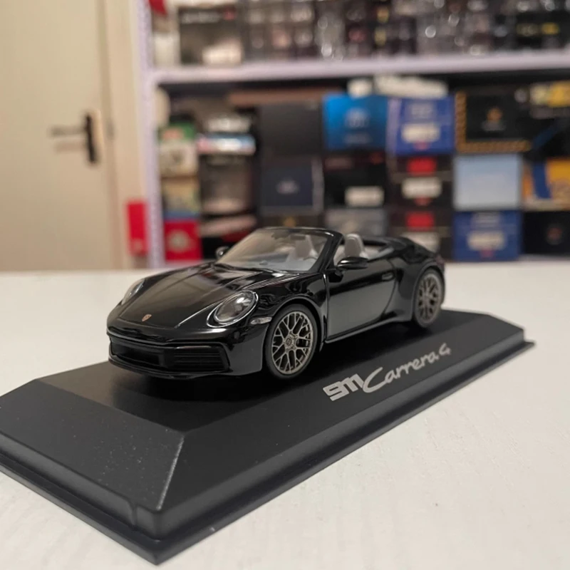 

Minichamps, литой под давлением, масштаб 1:43, 911 992 Carrera 4, кабриолет, автомобиль из сплава, имитация модели автомобиля, коллекция украшений, подарочный дисплей