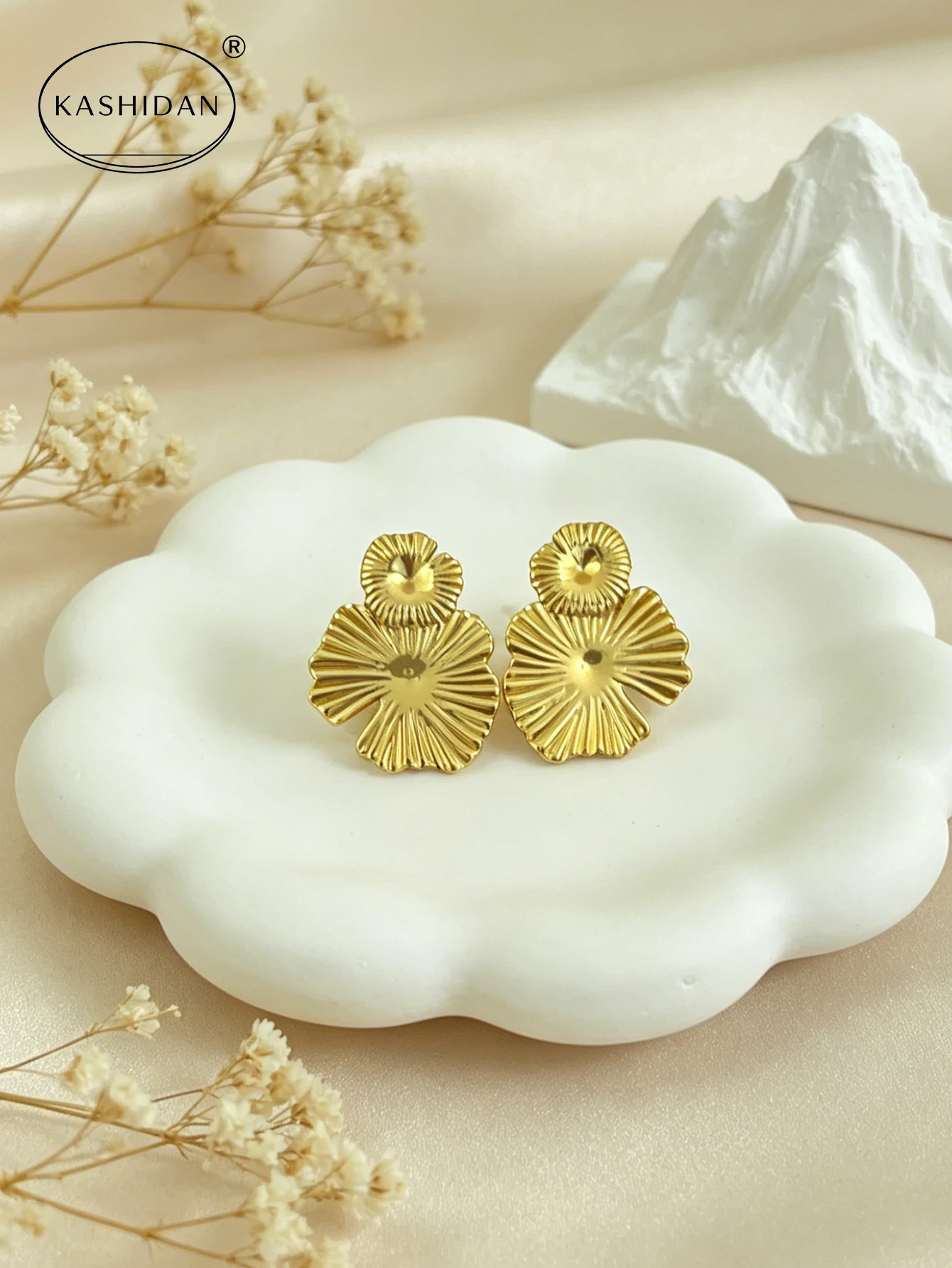 Fashion Stainless Steel Flower Stud Earrings for Women Double Layer Ribbed Fluted Floral Statement Earrings