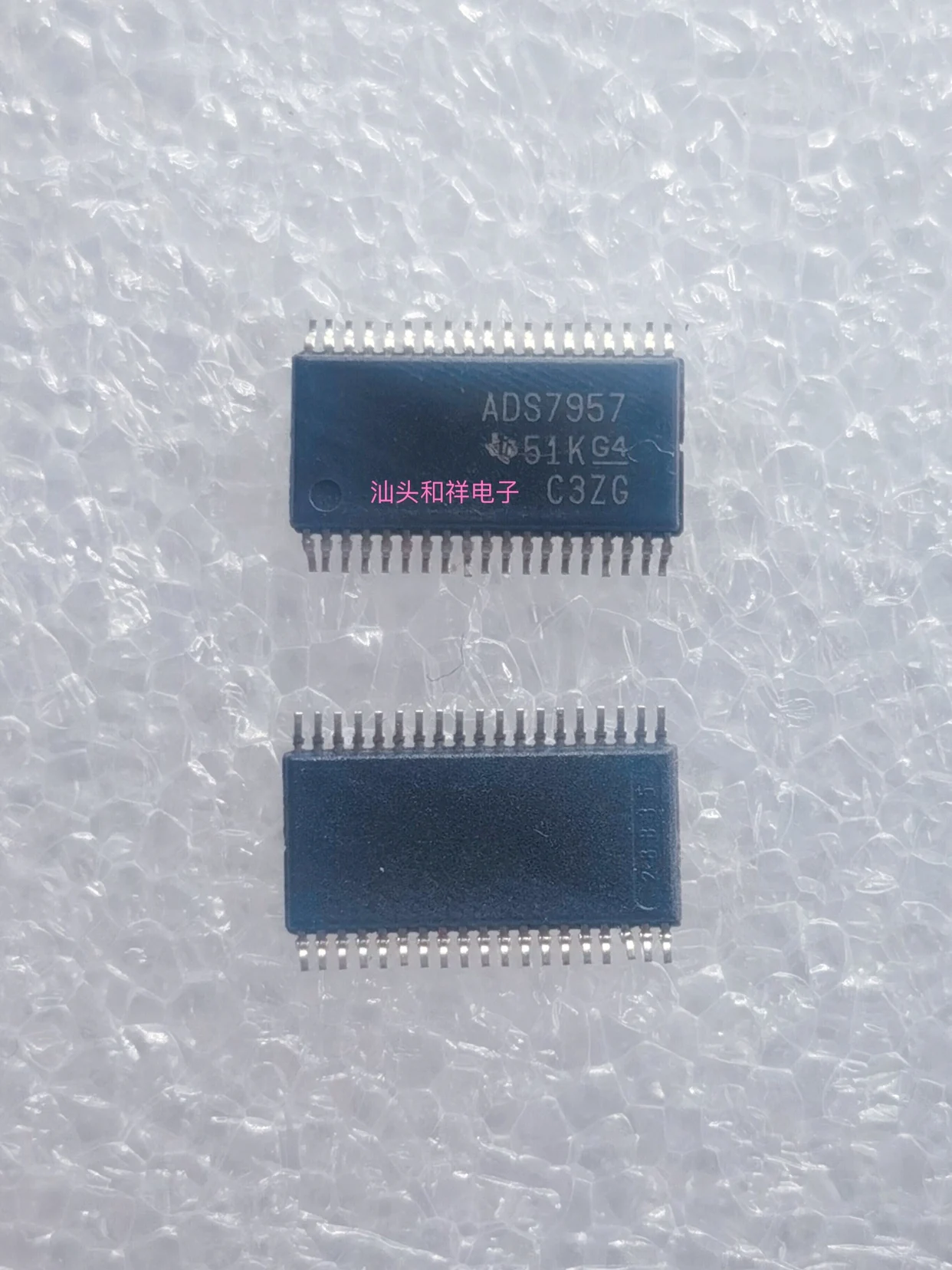 

Free shipping ADS7957SDBTR ADS7957 TSSOP38 10PCS