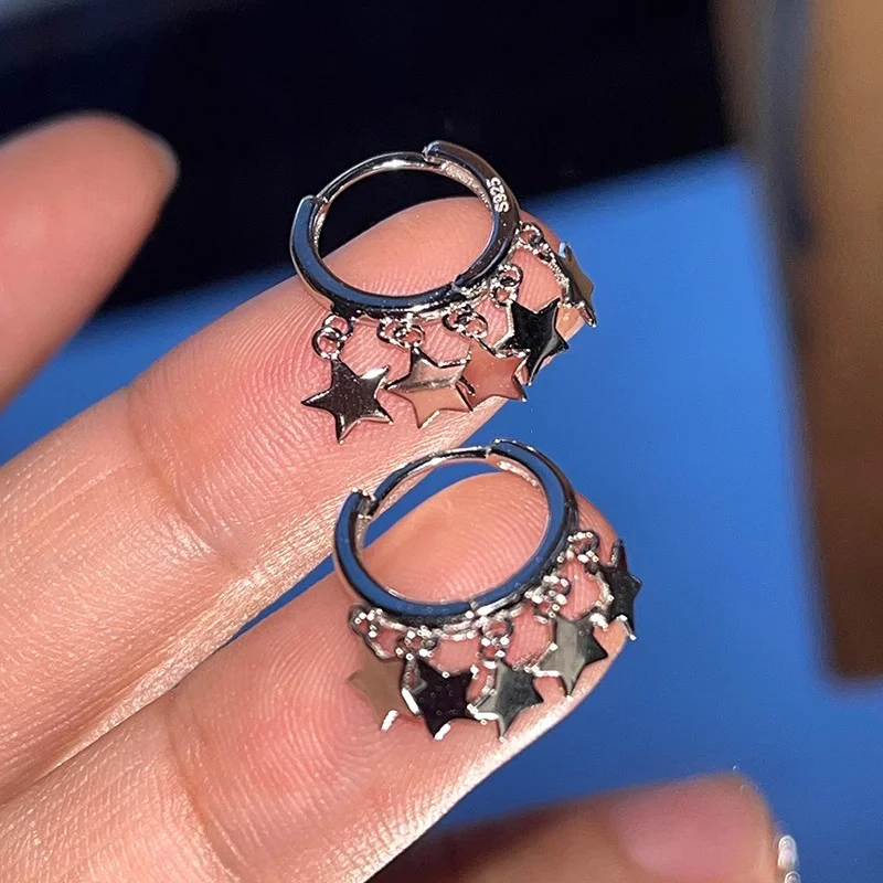 

Korean Fashion Silver Color Five-pointed Star Tassel Pendant Hoop Earring for Women Minimalism Style Charm Y2k Jewelry Punk Gift