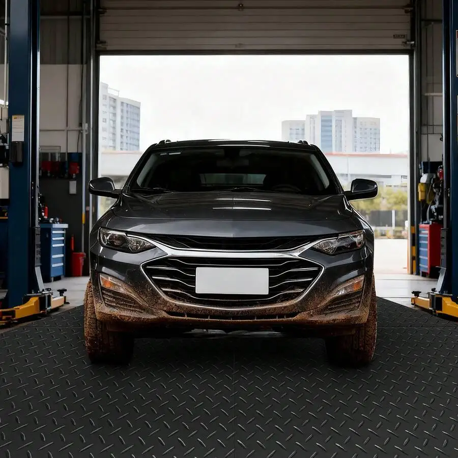 Garage Floor Roll, 4 X 7 Ft Garage Flooring Mat, 2.2 Mm Thickened PVC Diamond Plate Floor Protector Mat With Double-Sided Tape,