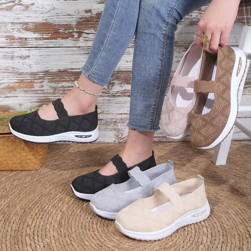 New Soft-Sole Casual Women's Sports Shoes Middle-Aged Mothers flats mesh Breathable woman Shoes Light Comfortable walking shoes