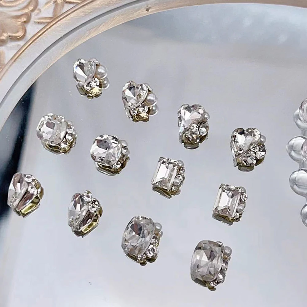 6 Grids Transparent Crystal Nail Pile Diamond Luxury Heart Square Nail Art Rhinestones Gems Sparkle Glass Nail Stones DIY Charms