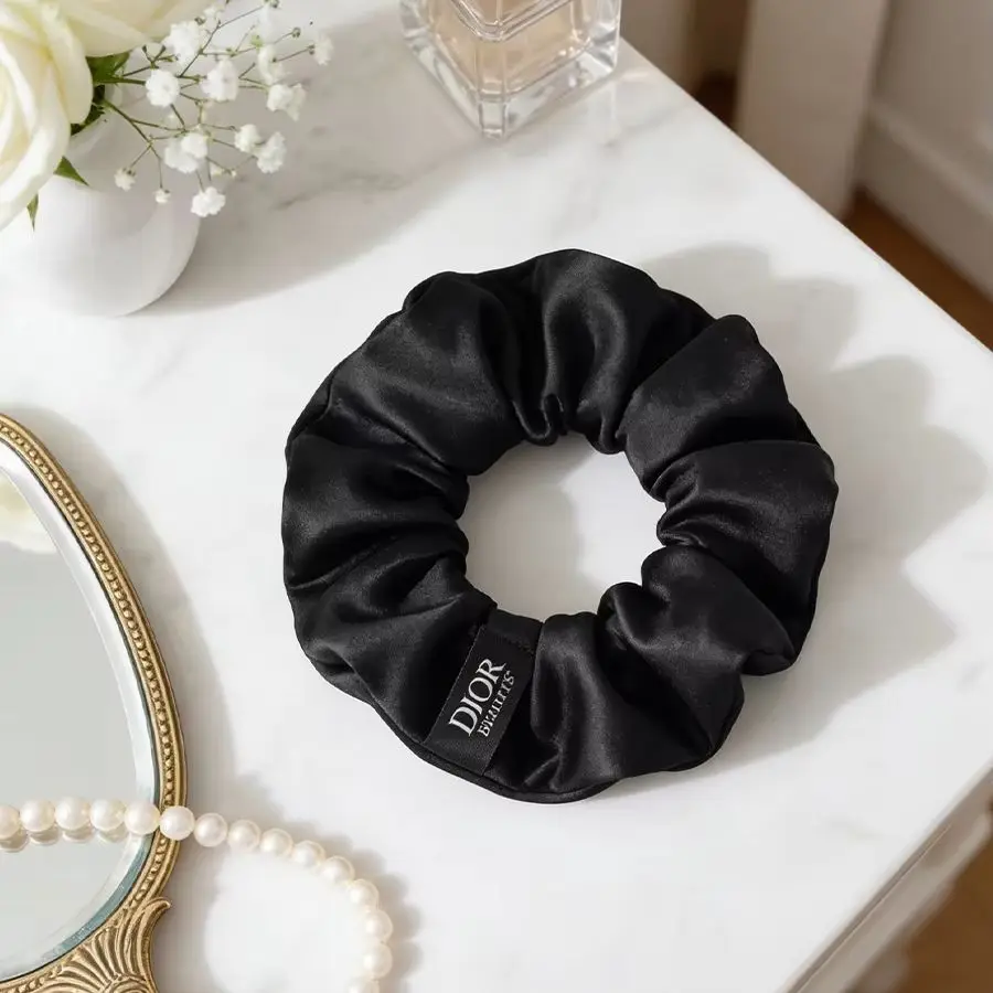 Christian Dior High-end Luxurious Black Silk Satin Headband Collection Multi-color Fashion Elegant Hair Decorations Must-have Ha view 3