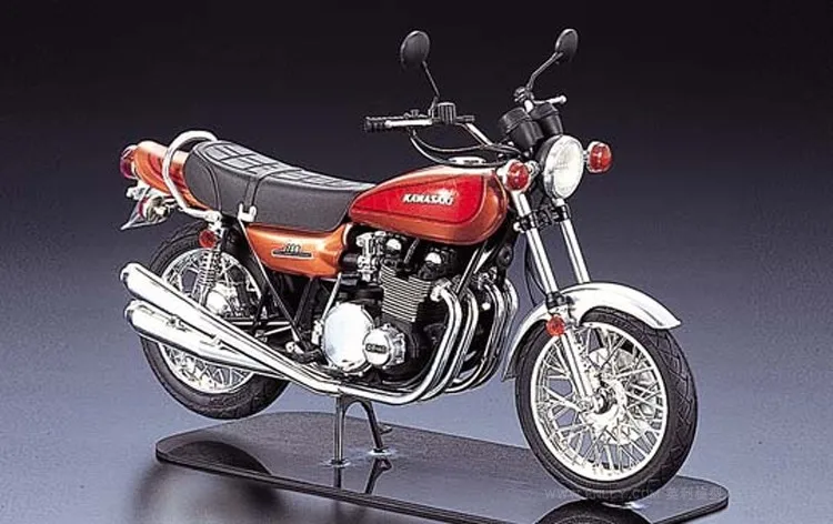 Static Assembled Car Model Aoshima-04150 1/12 Scale For Kawasaki 750RS Z2 ZII heavy motorcycle model kit