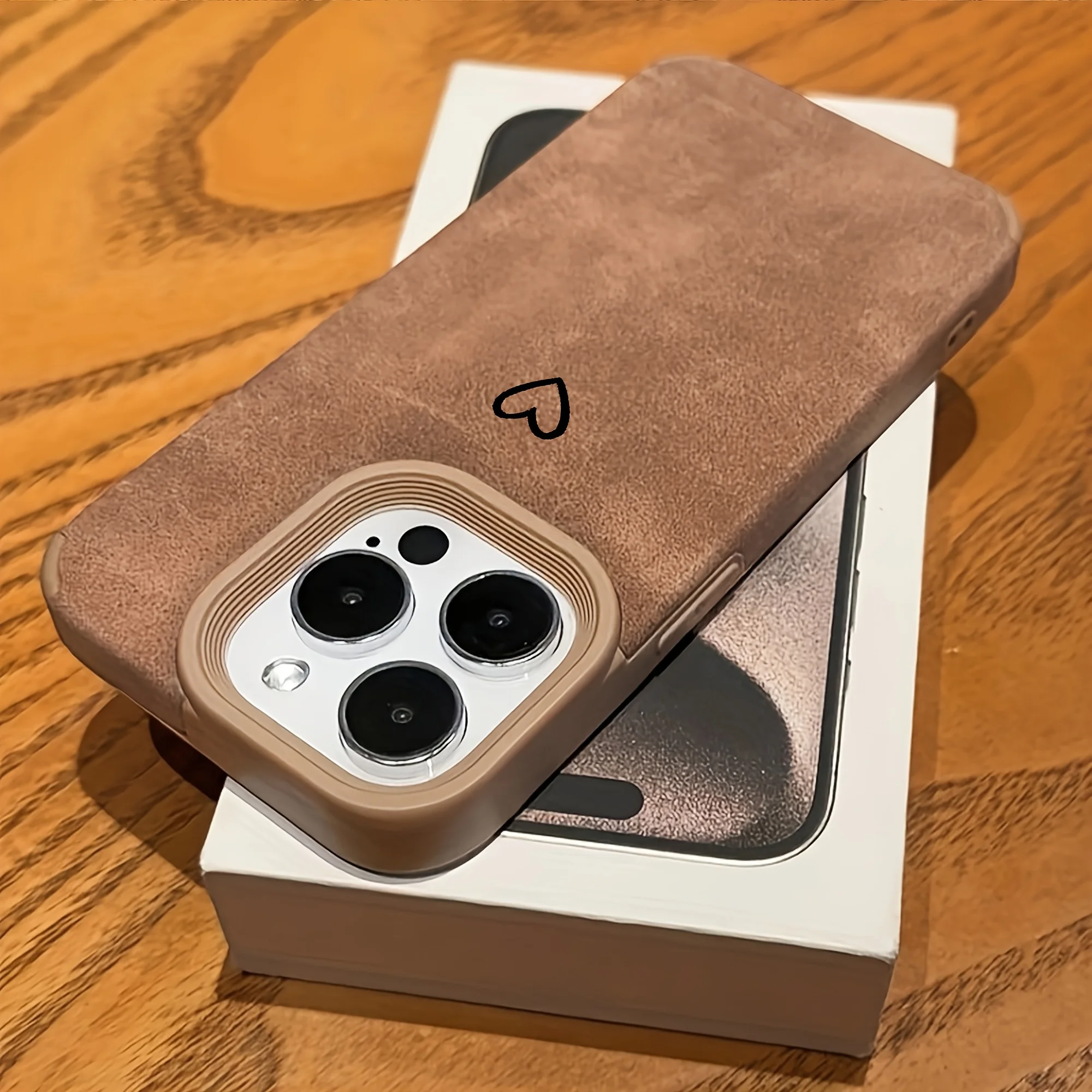 For iPhone 17 16 15 14 13 12 11 Pro Max XS X XR 16 15 Plus Phone Case Fashion Heart-shaped Design Faux Leather Protective Cover - náhled 6