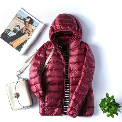 New Women Thin Down Jacket White Duck Ultralight Jackets Autumn and Winter Warm Coats M-5XL Portable Outwear Down Jacket Women