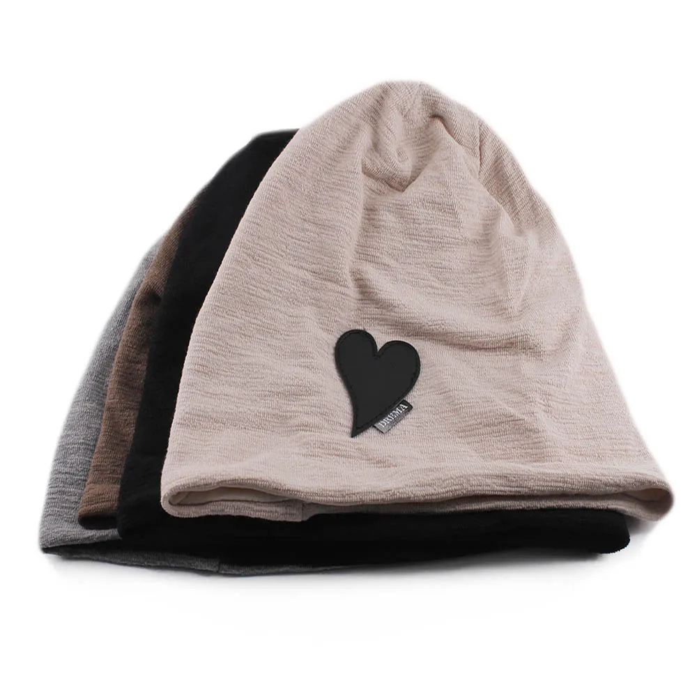 موضة Beanies جديد المرأة بلون بونيه قبعة الربيع الصيف رقيقة عادية Skullies Beanies الرجال في الهواء الطلق الحب قبعة Gorras