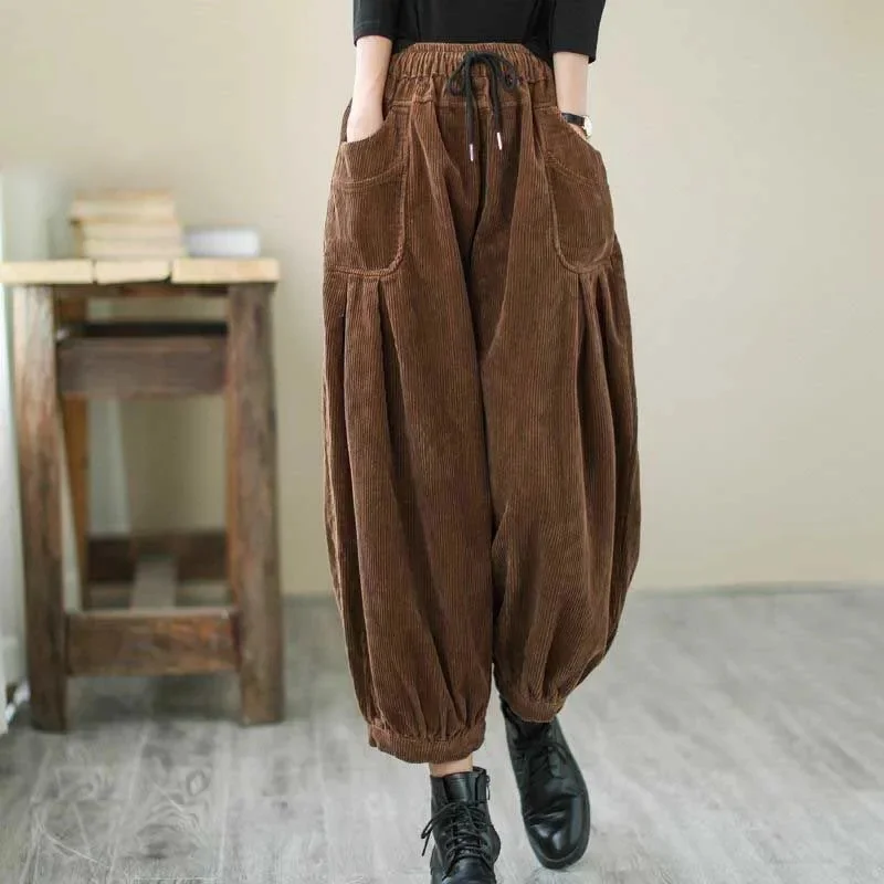 2025 neue Retro lässig haren lose Übergroße Cord Karotte Mama Neun Stück Samt Laterne Hosen Frauen