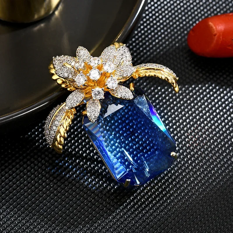 

CHKAWOCI Flower Wishing bottle Rhinestone Zircon Sweet Luxury brooch Light luxury elegant suit elegant upscale birthday gift