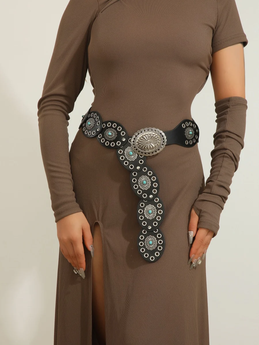 قطعة واحدة من حزام ريترو ستايل المرقعة على الطراز البوهيمي مزين بملحقات نمط فضي للمناسبات الاحتفالية وكهدية