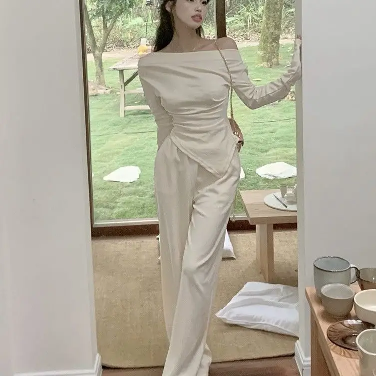 

Spring Off-shoulder Irregular Design Niche Pure Sexy Hot Girl Style Women's One-shoulder Long-sleeved Top