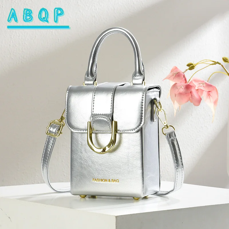 Mini Shoulder Bag Mobile Phone Bags Women's New Fashionable Versatile Small Fresh Messenger Small Square Bag Simple Solid Color