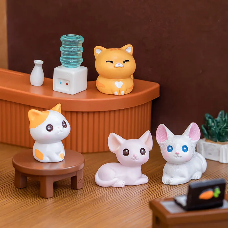 

New Figurine Miniature Cartoon Cat Micro Landscape Resin Ornaments For Home Decorations Cute Kitten Desktop Room Decoration