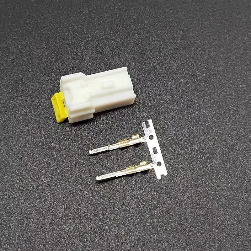 XG5041-0.7-11/21Weiting Vito v260 v250 Matris electric middle door B-pillar B-pillar switch button plug harness