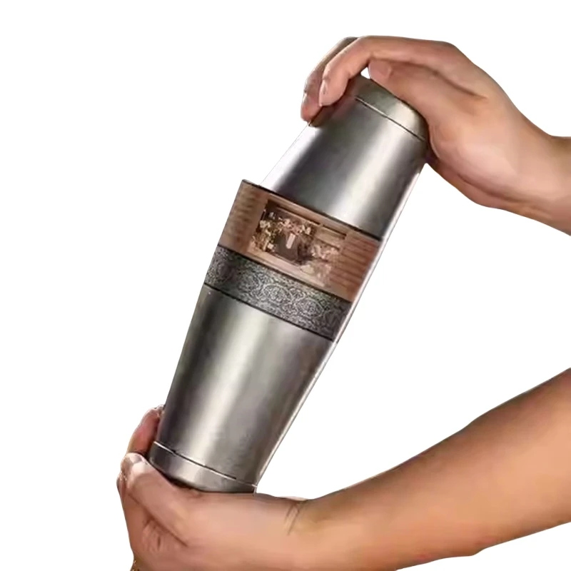 

Nostalgic Chaplin Shaker Engraving Stainless Steel Cocktail Boston Bar Shaker Bar Accessories