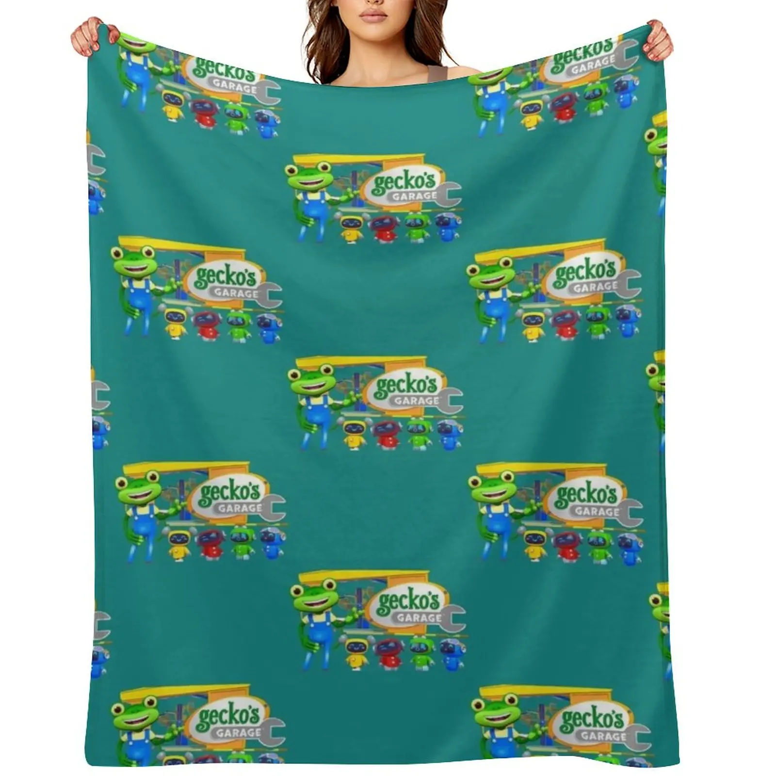 

Geckos garage kidshoodie Throw Blanket Furrys funny gift Soft Plush Plaid Flannels Blankets