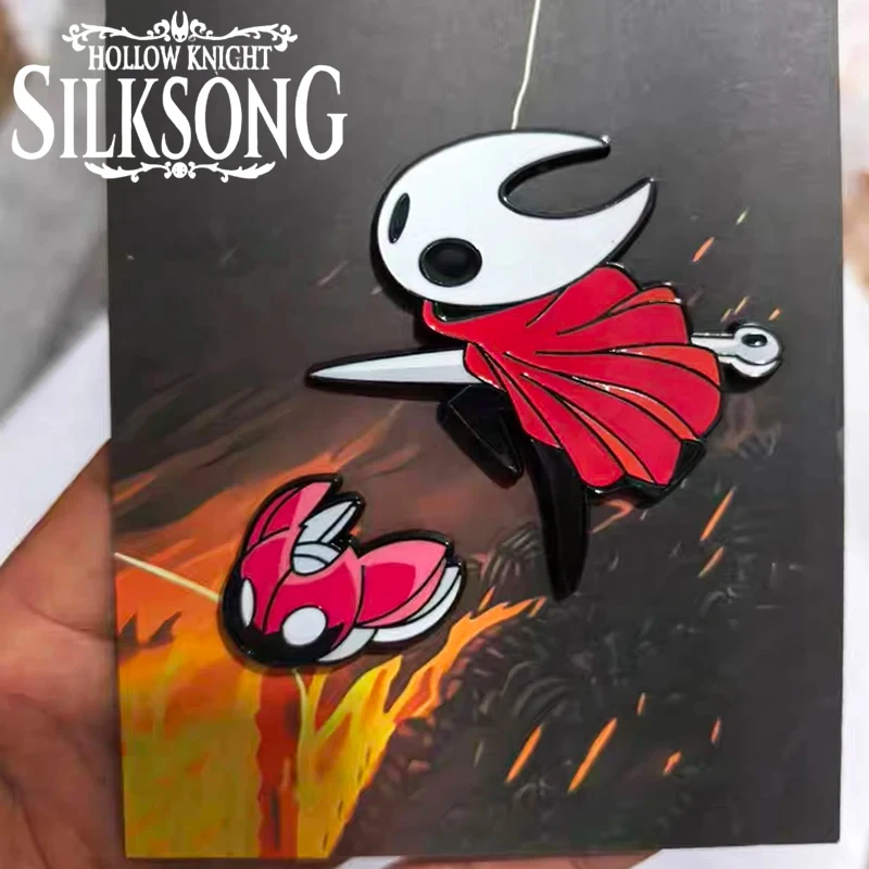 لعبة جوفاء فارس Silksong الدبور تأثيري بروش الكرتون شارة معدنية مجموعة ظهره زي دبوس الدعامة الطرف #1