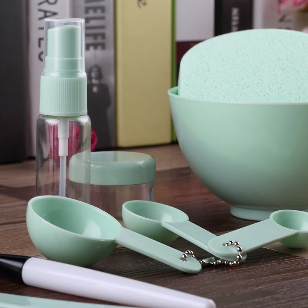 

9Pcs Facial Mask Tools Set DIY Mixing Bowl Spatula Brush Spray Bottle Puff Soaking Jar Gauges for Home Travel Face Mask Tools