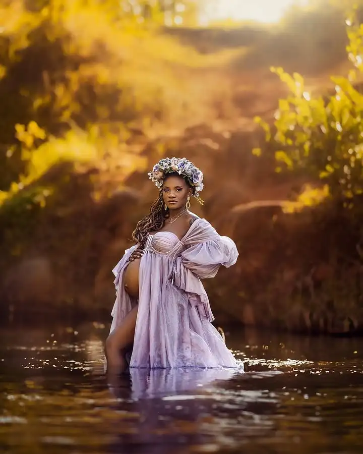 قبالة الكتف كم طويل ألف خط Gravida التصوير فساتين الجبهة الشق الضوء الأرجواني فستان الأمومة لاستحمام الطفل مخصص