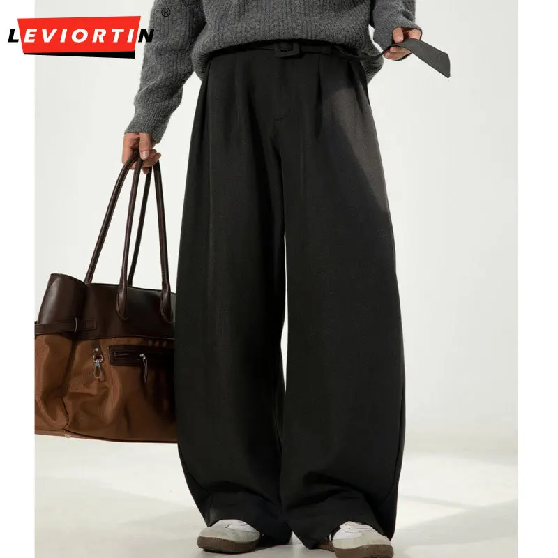 

Men's street trendy silhouette with three-dimensional pleating and hanging feeling, versatile belt design, loose casual pants