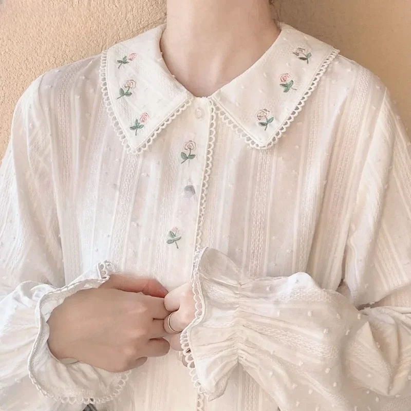 Spring Vintage Shirts Women Sweet Peter Pan Collar Floral Embroidery Long Sleeve White French Fashion Mori Girl Style Kawaii