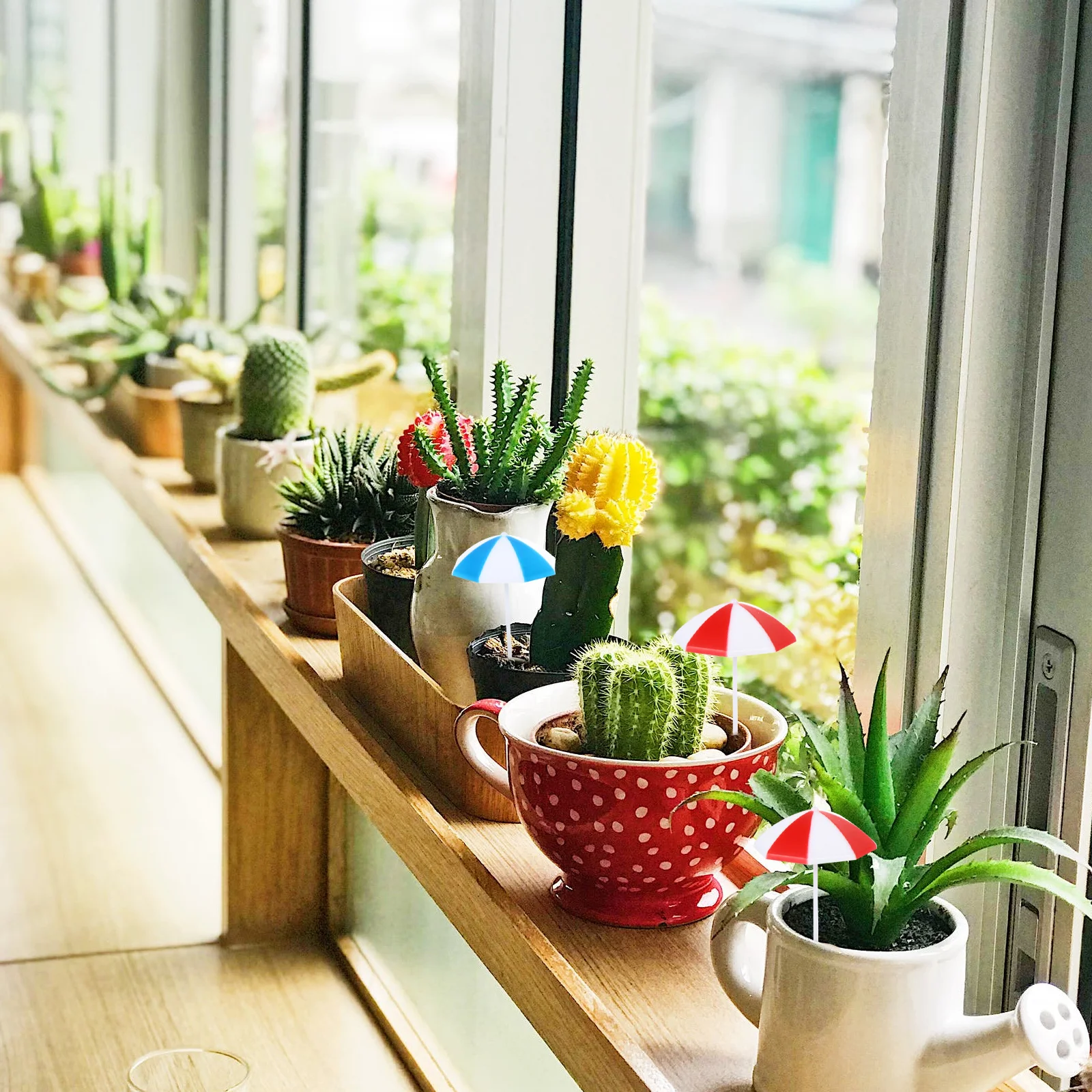 

7Pcs Ocean Scene Craft Miniatures Resin Beach Chair Boat Oars Sun Umbrella Decoration for Home Garden Wall Window Decor