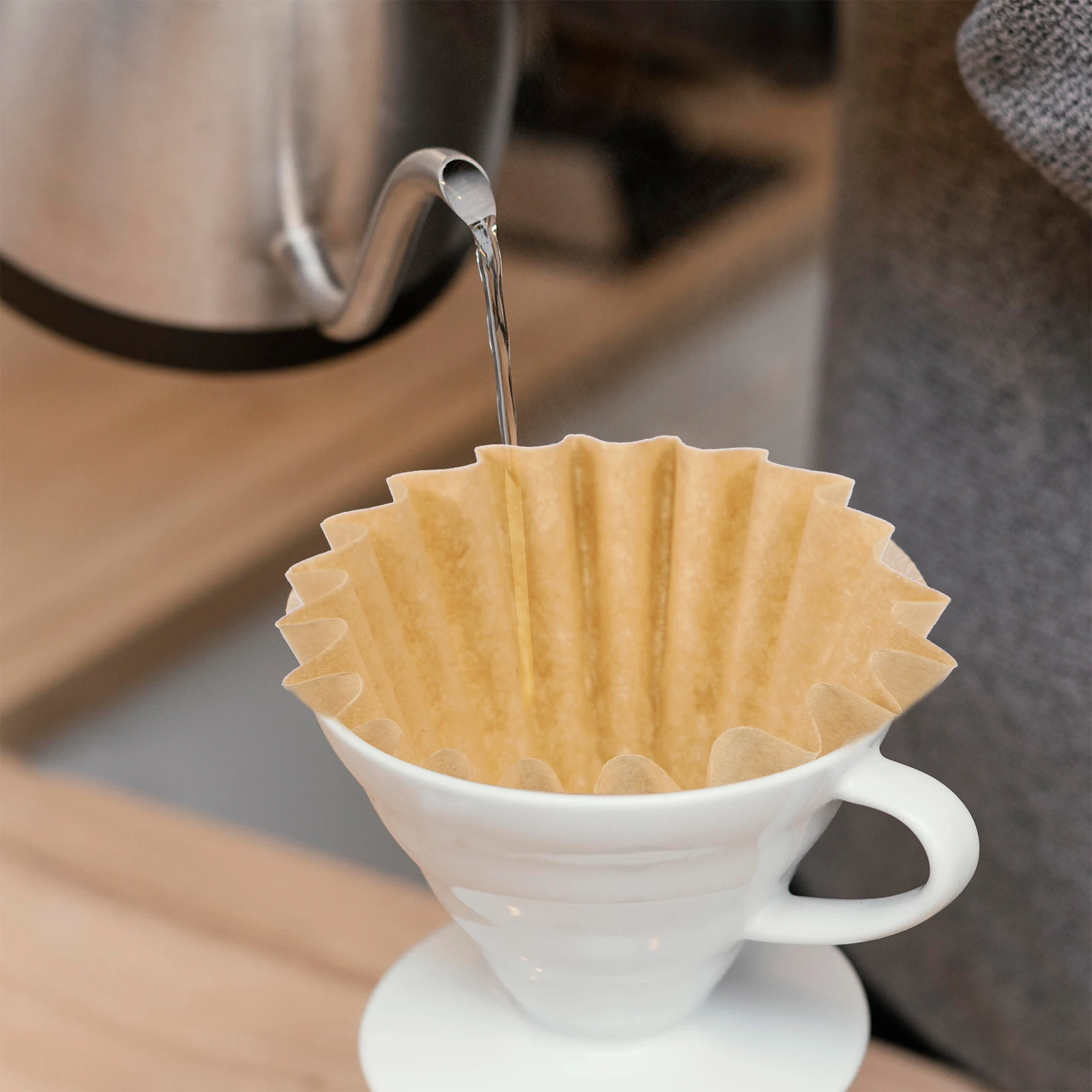 

100 Pcs Coffee Filter Paper Small Corrugated Disposable Espresso Cone Filters Wood Fiber Home Cake Shape Fine Filtration Coffee