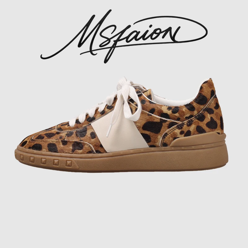 

Женские кроссовки на платформе 2026 Весна, натуральная кожа, повседневные туфли с леопардовым принтом, металлические золотые/серебряные массивные кроссовки на шнуровке G13