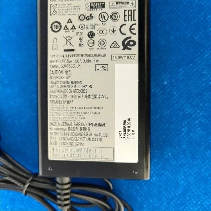 19V 2.53A 48W TV AC/DC Adapter Power Supply UN32N4000AF UN32M4000AF UE32N4000AU UE32J4000AW UE32J4500AK BN44-00835A A4819_FDY