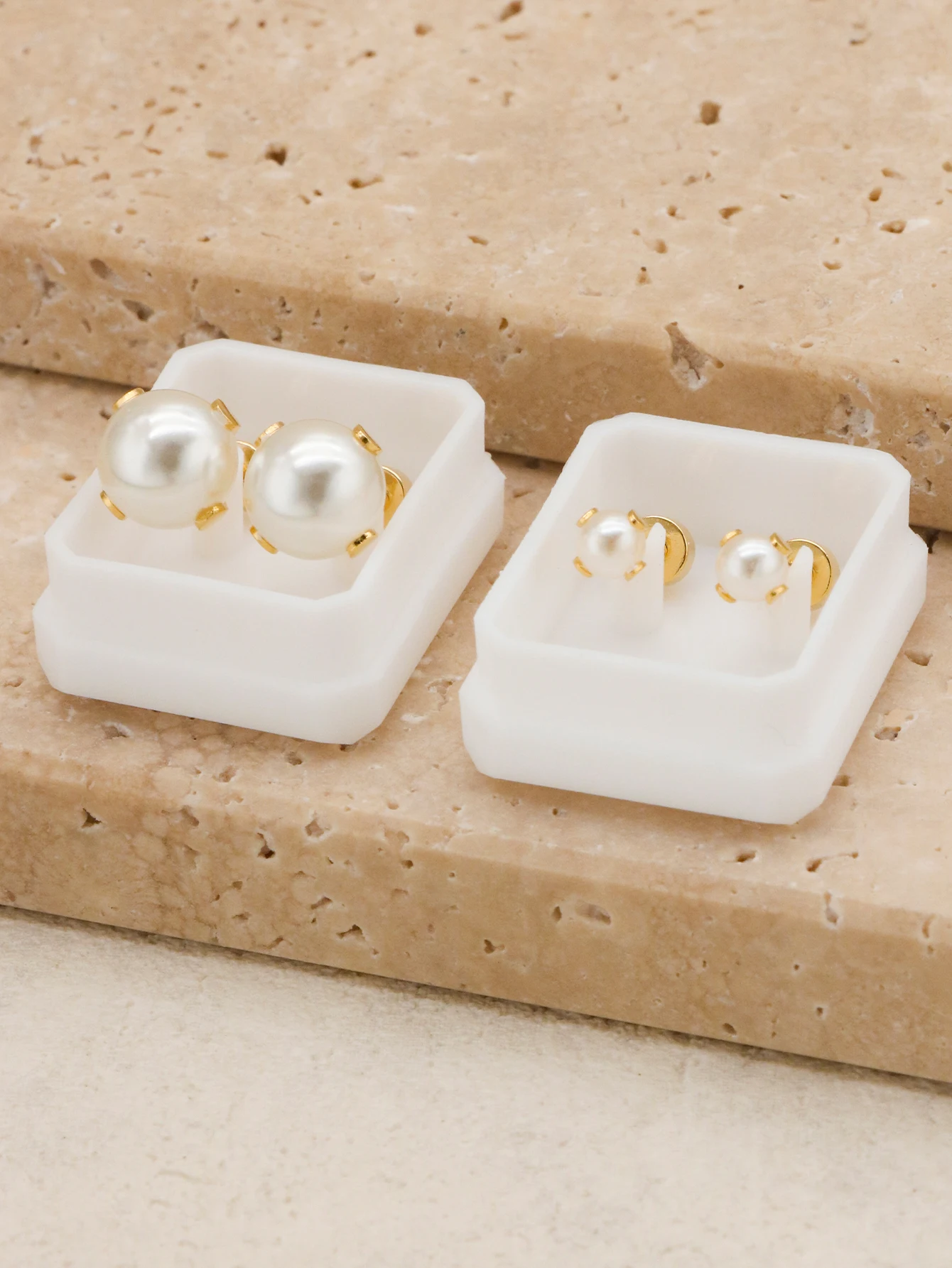 1pair/2pcs French Romantic Pearl Imitation Earrings Grand And Luxury Small And Popular Design Women\'s Fashion Accessories