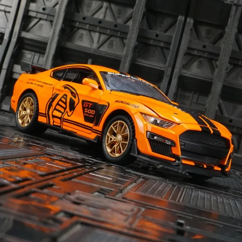 

Ford Mustang GT500 alloy supercar car model acousto-optic toy doors can be opened has sound and lighting functions
