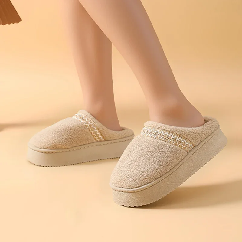 Retro Embroidery Platform Plush Slippers Women 2026 Winter Lambswool Warm Cotton Slippers Woman Non Slip Thick Sole Home Slides