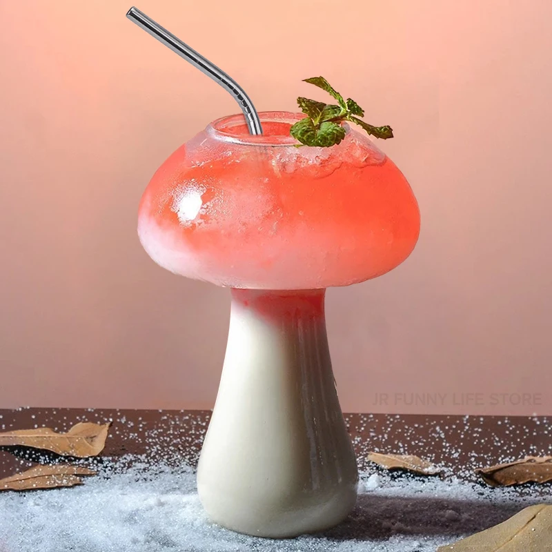 Grzybowy kieliszek koktajlowy ze słomką do napojów Piwo Kreatywne przezroczyste kieliszki do wina Kubki do kawy Drinkware Bar Tool