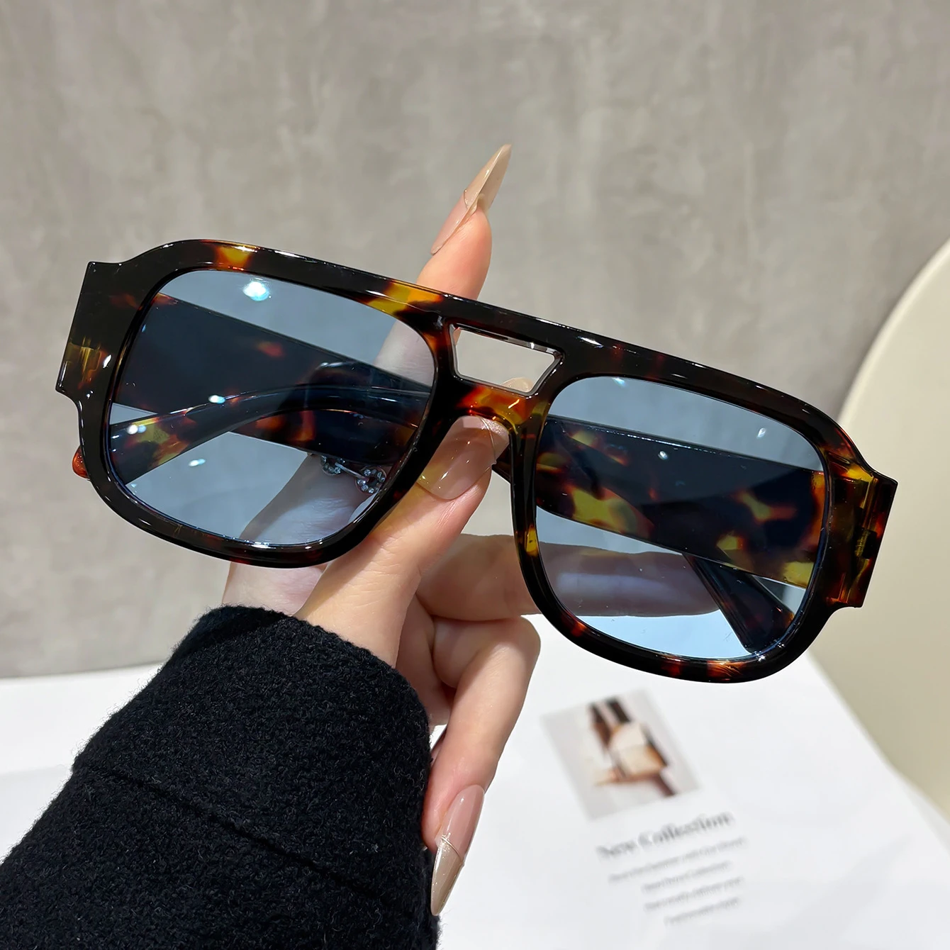 Neue Vintage Quadratische Sonnenbrille für Damen und Herren Marken-Rechteck-Sonnenbrille Ovale Brillen für Männer und Frauen